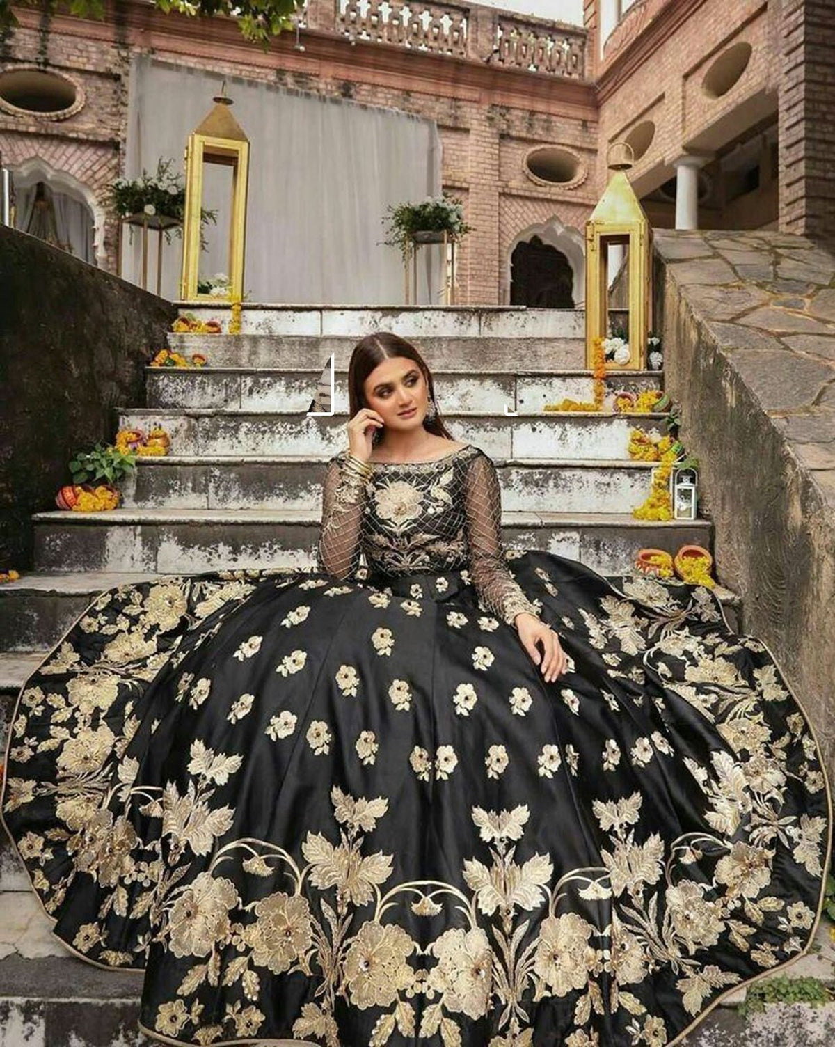 Embroidery Organza Sleeves Top With Matching  Pearls Attached Attached Embroidery Long Flare Skirt 2Pcs