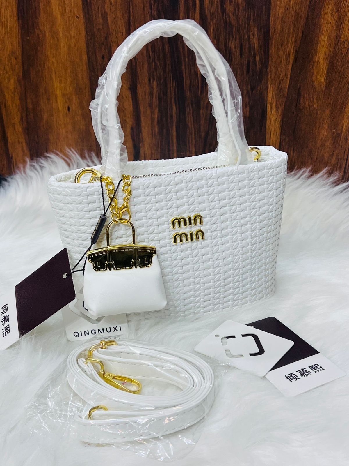 Girls imported crossbody with beautiful long strap and keychain